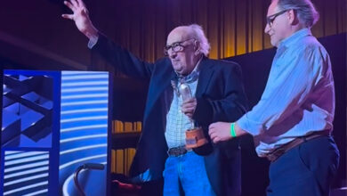 Ricardo González recibe el Premio Olimpia de Brillantes a sus 100 años