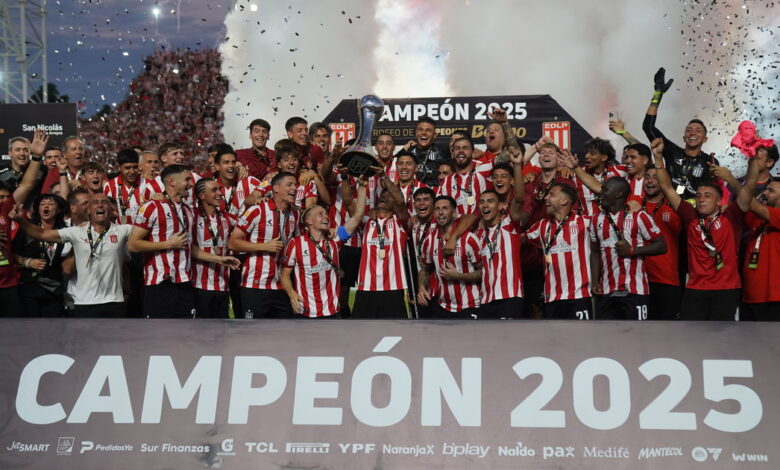 Estudiantes se consagra campeón tras vencer a Platense